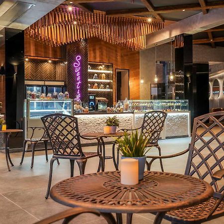 Grand Hotel Therme Banya  Esterno foto